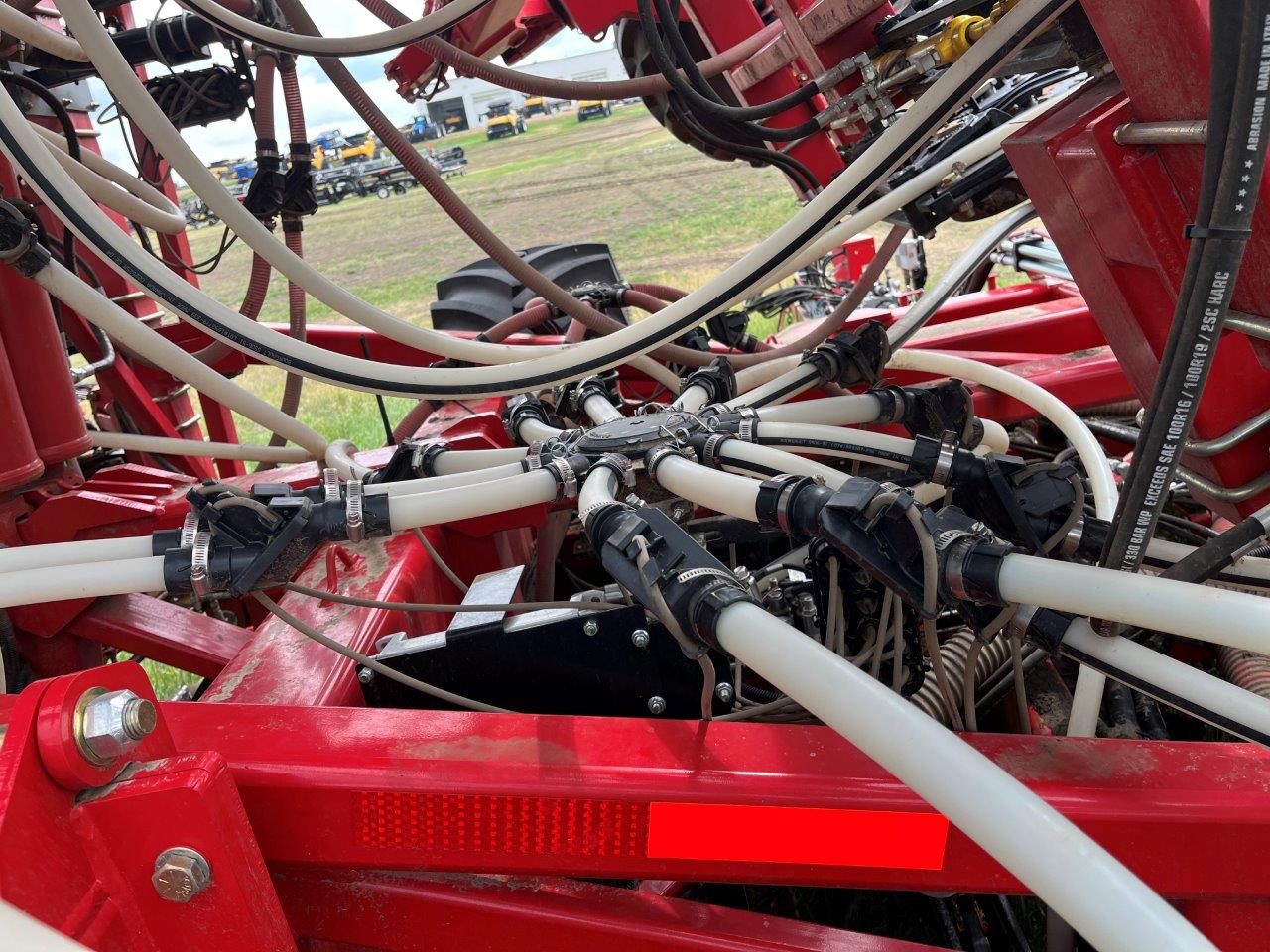 2025 Bourgault 3335QDA PLX MRB ID 76'10" w/ 9950 Air Drill