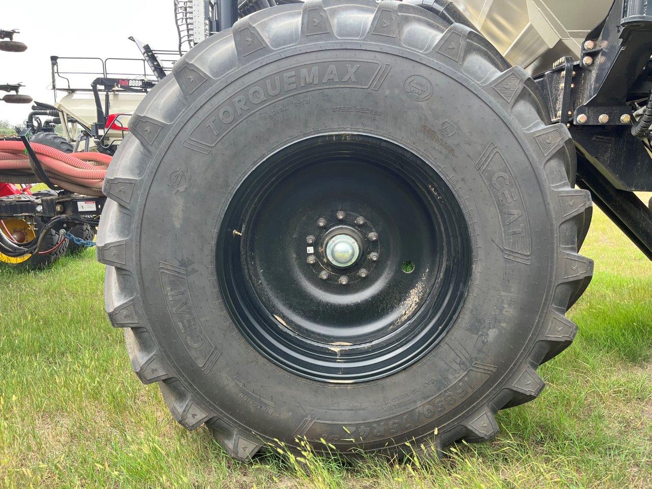 2025 Bourgault 3335QDA PLX MRB ID 76'10" w/ 9950 Air Drill