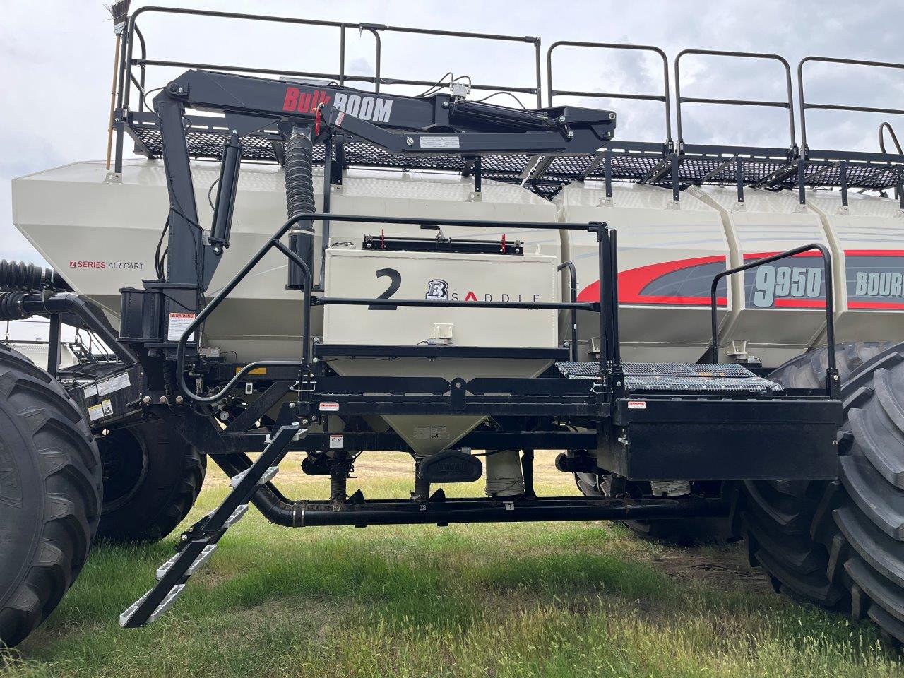 2025 Bourgault 3335QDA PLX MRB ID 76'10" w/ 9950 Air Drill