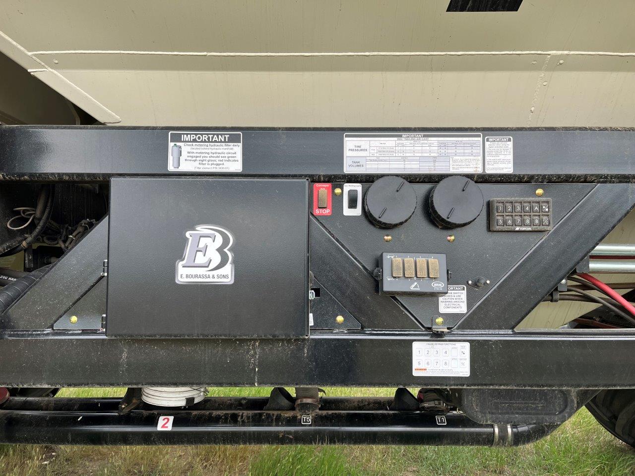 2025 Bourgault 3335QDA PLX MRB ID 76'10" w/ 9950 Air Drill