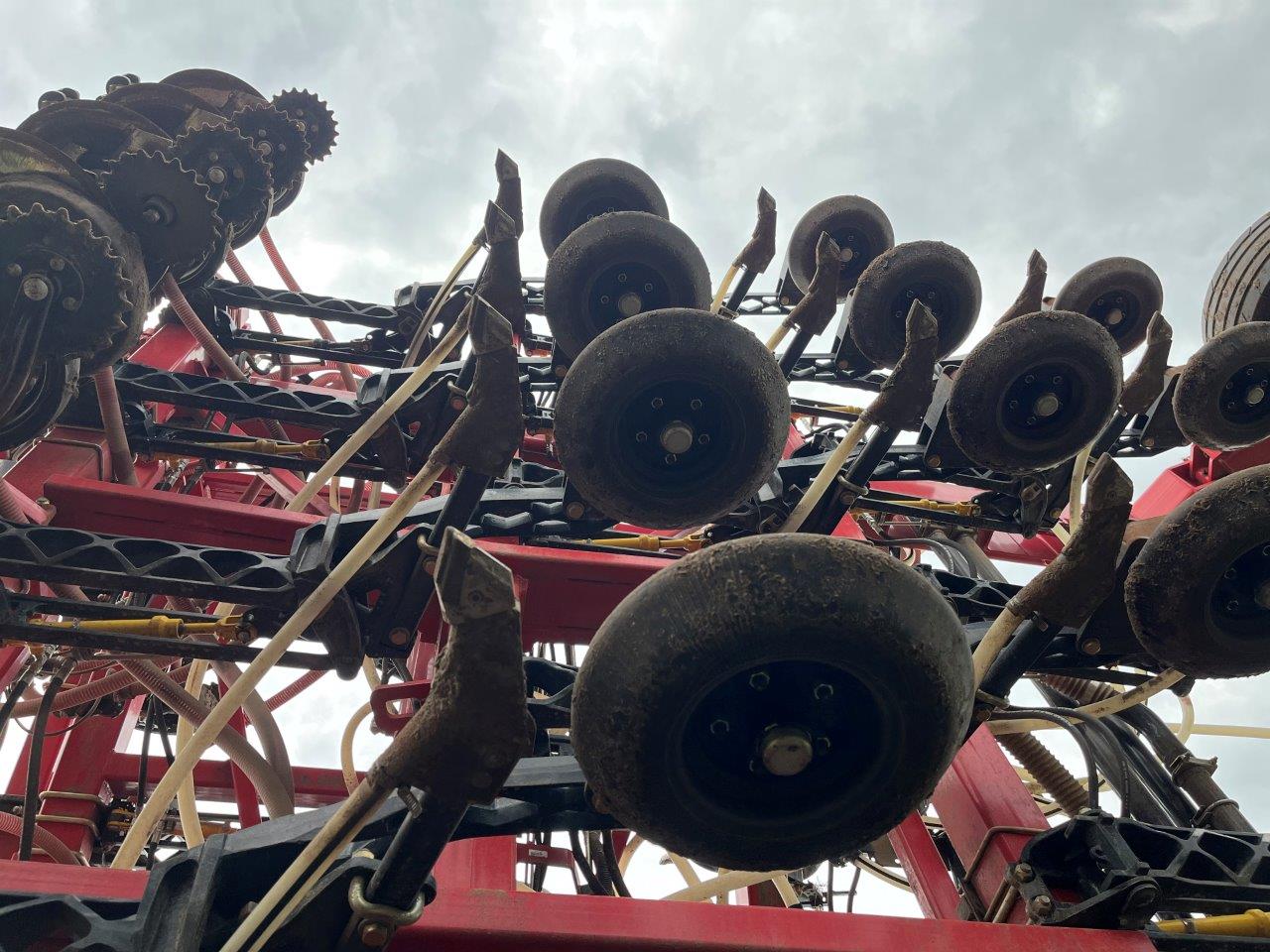 2025 Bourgault 3335QDA PLX MRB ID 76'10" w/ 9950 Air Drill