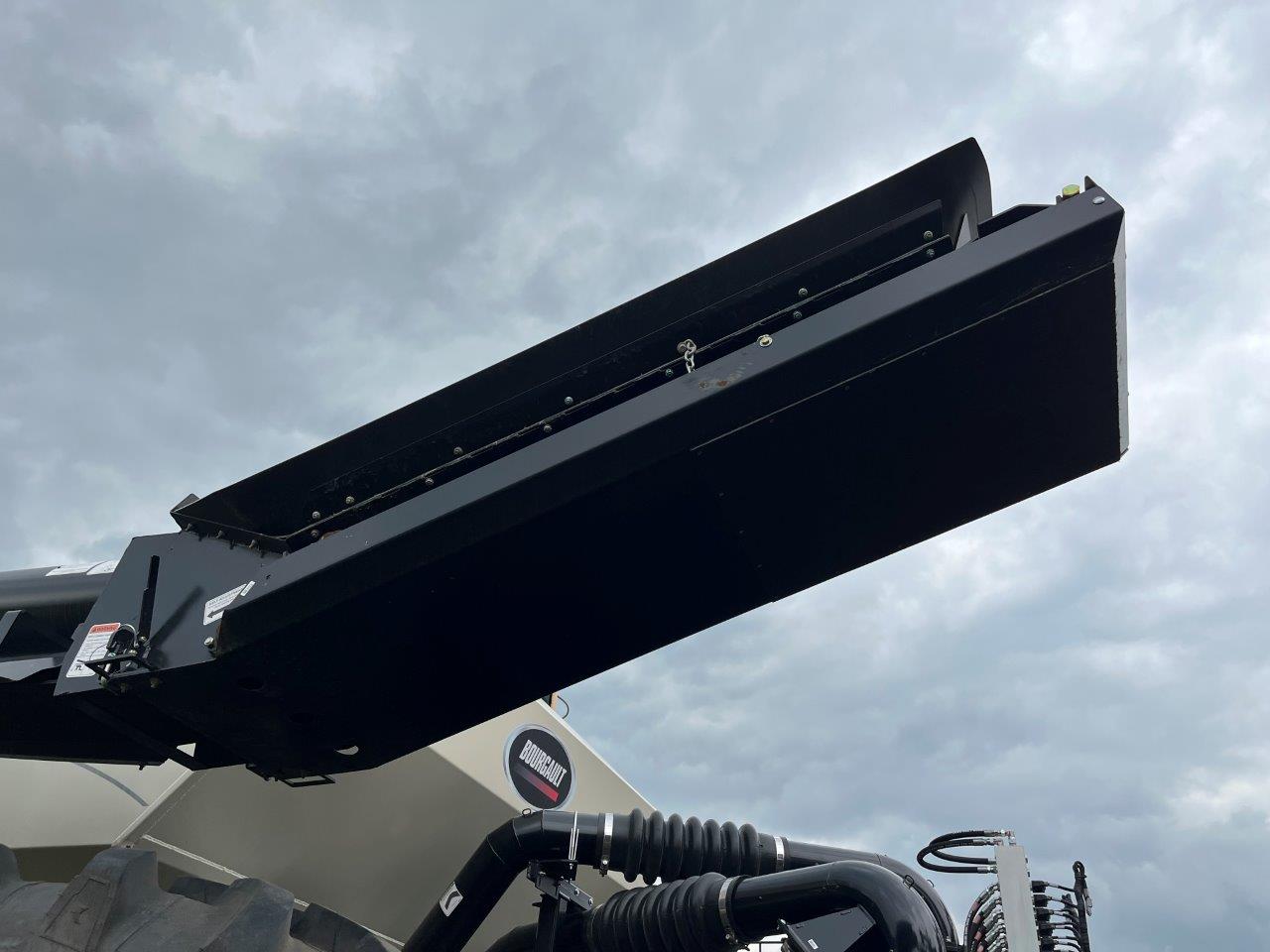 2025 Bourgault 3335QDA PLX MRB ID 76'10" w/ 9950 Air Drill