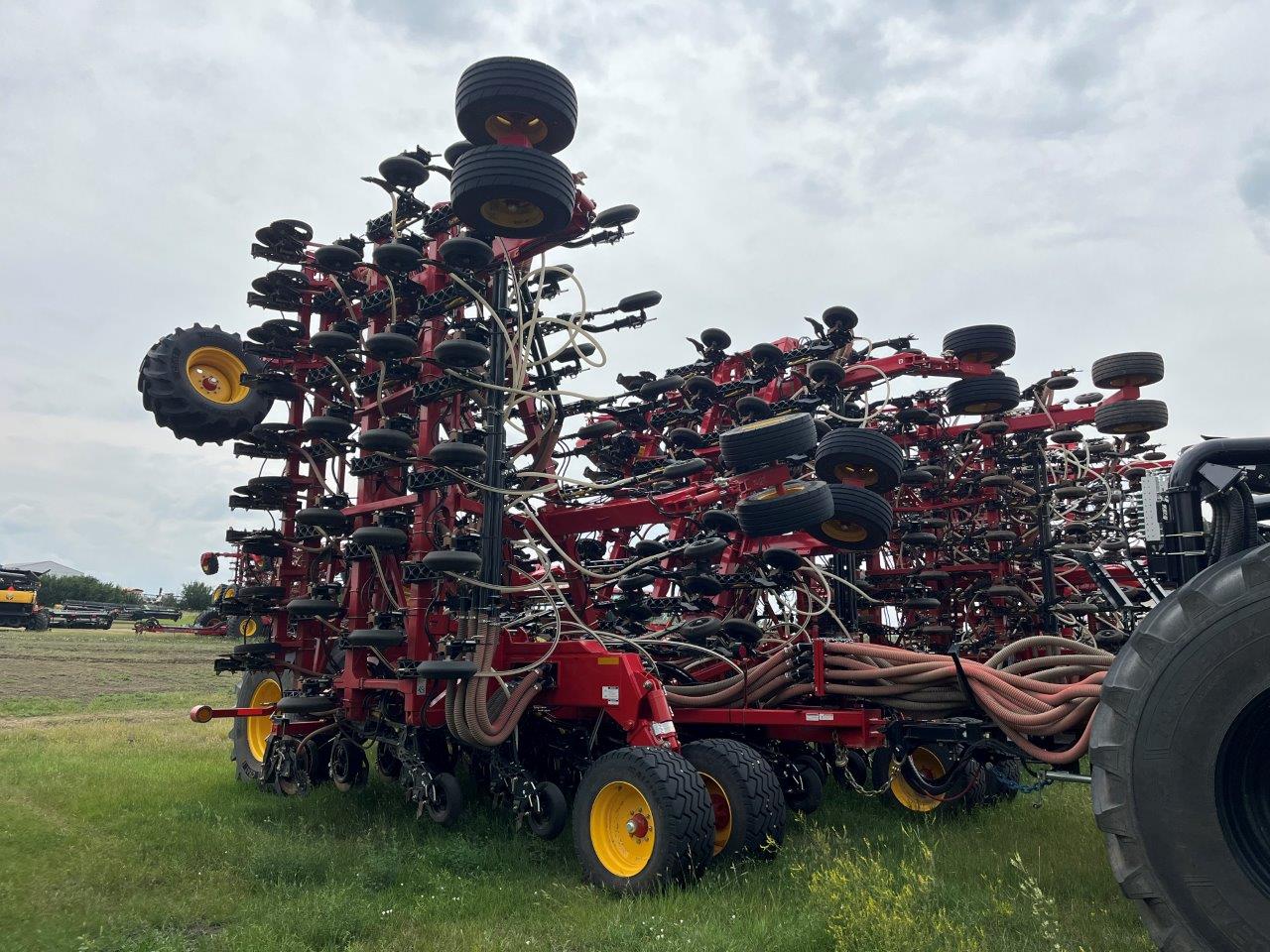 2025 Bourgault 3335QDA PLX MRB ID 76'10" w/ 9950 Air Drill