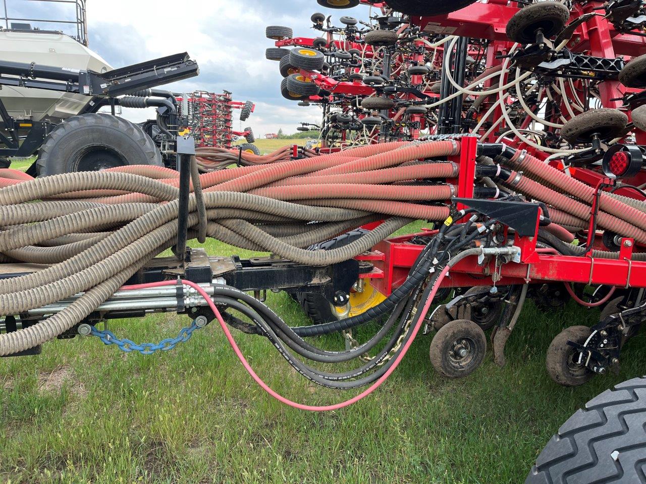 2025 Bourgault 3335QDA PLX MRB ID 76'10" w/ 91300 Air Drill