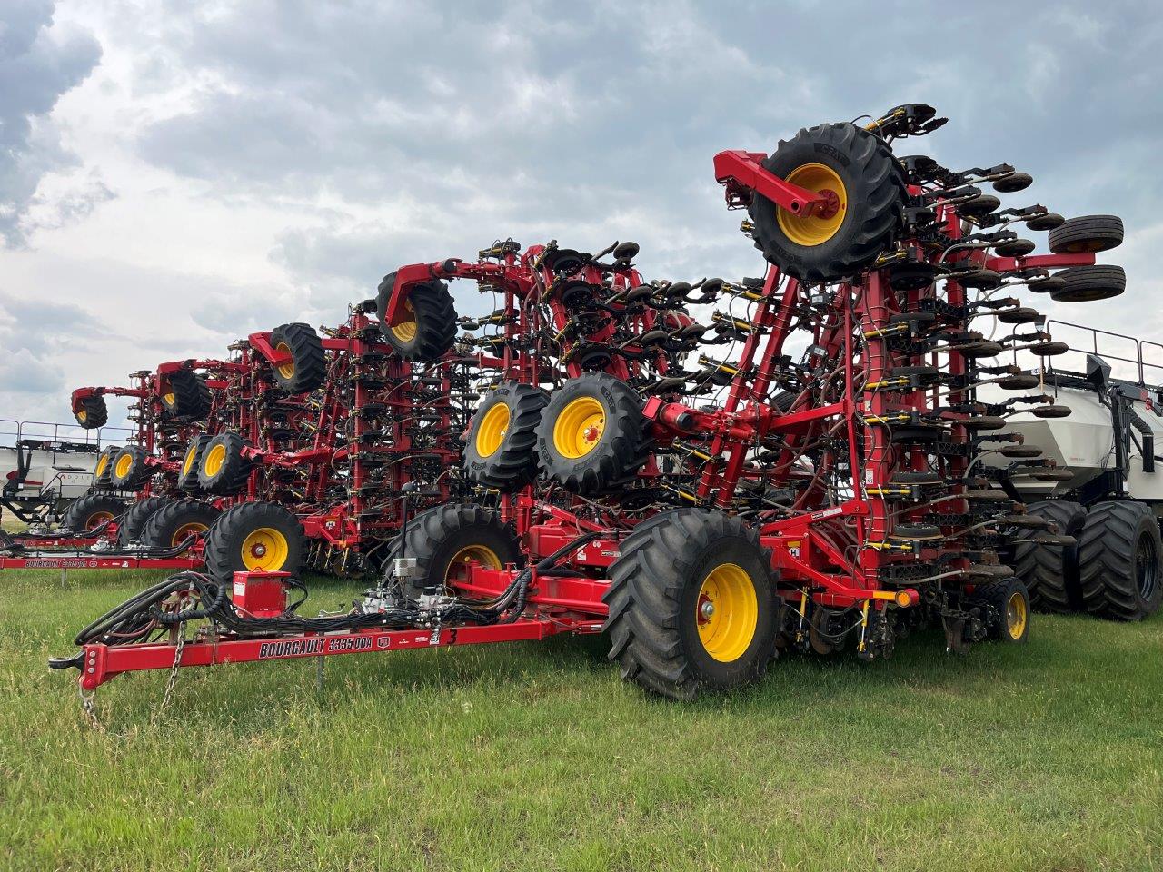 2025 Bourgault 3335QDA PLX MRB ID 76'10" w/ 91300 Air Drill