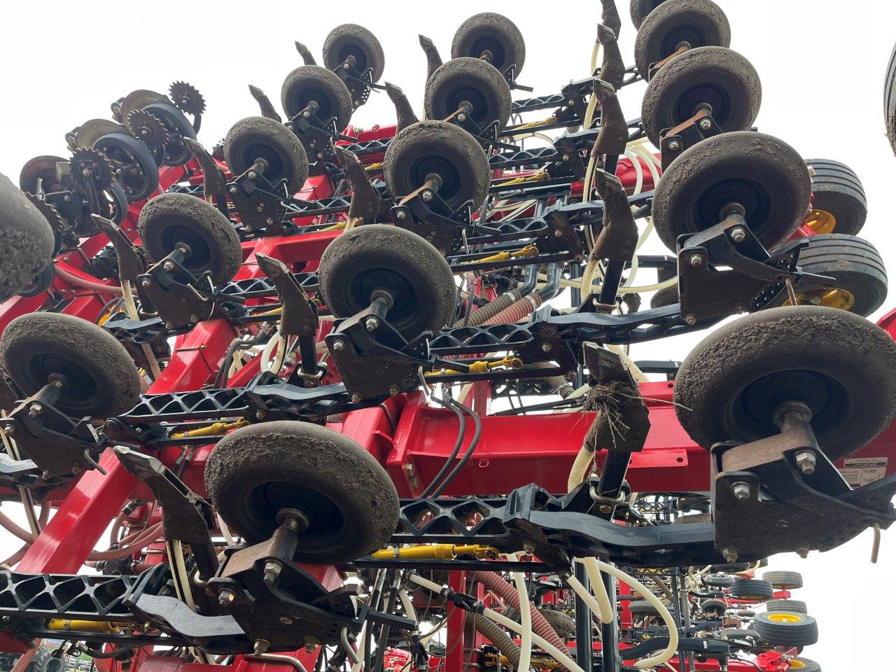 2025 Bourgault 3335QDA PLX MRB ID 76'10" w/ 91300 Air Drill