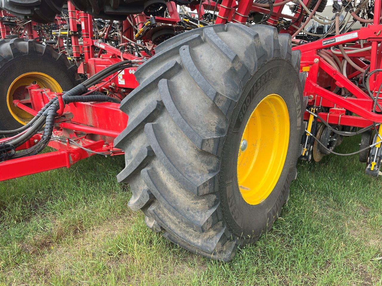 2025 Bourgault 3335QDA PLX MRB ID 76'10" w/ 91300 Air Drill