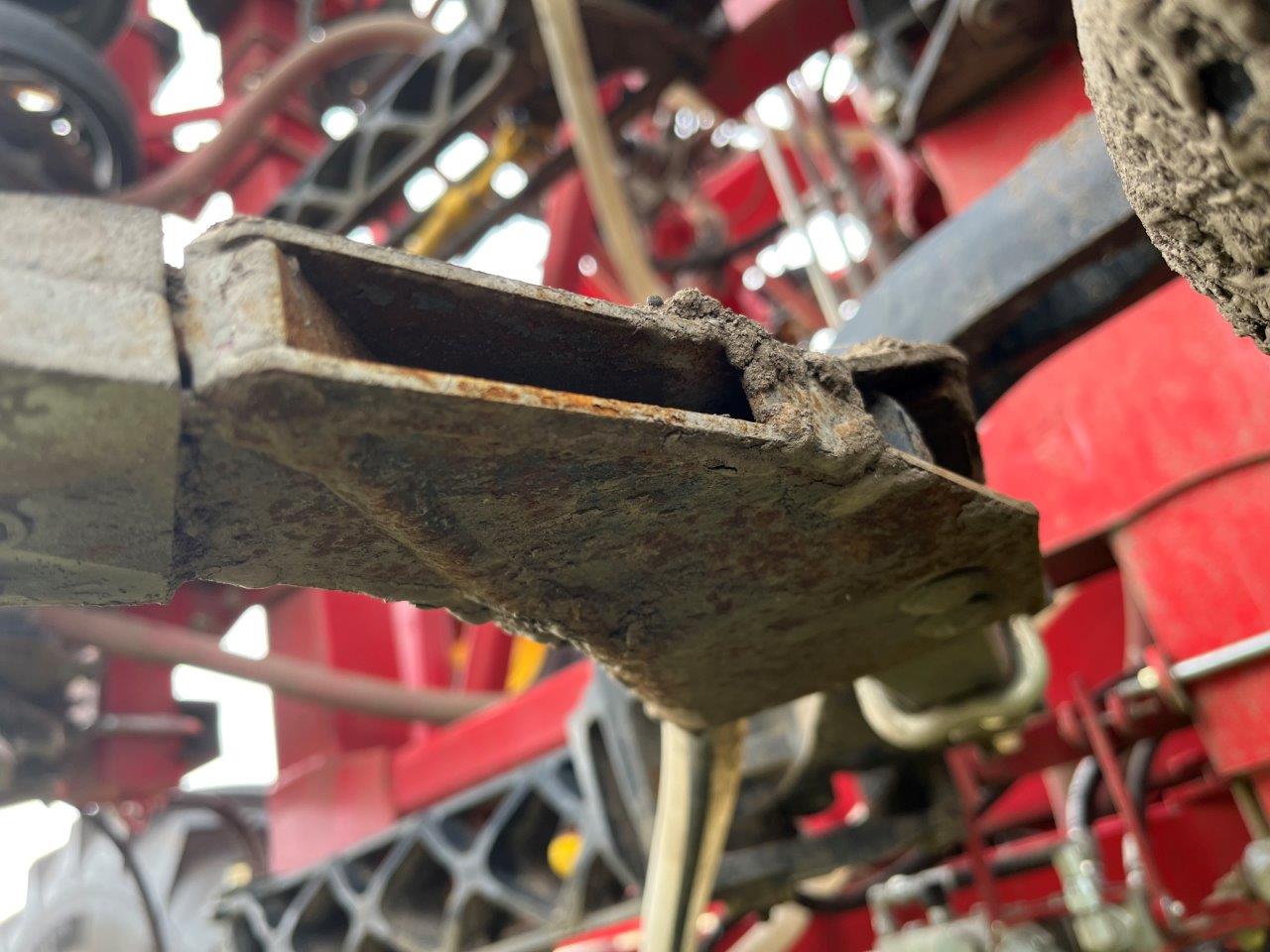 2025 Bourgault 3335QDA PLX MRB ID 76'10" w/ 91300 Air Drill