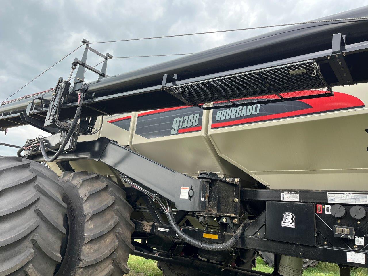 2025 Bourgault 3335QDA PLX MRB ID 76'10" w/ 91300 Air Drill