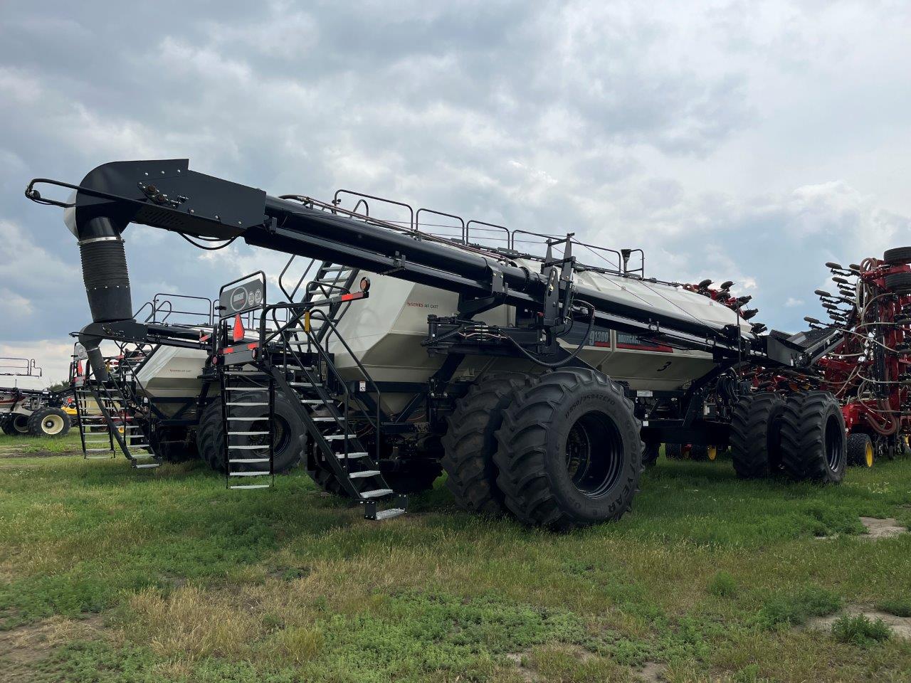 2025 Bourgault 3335QDA PLX MRB ID 76'10" w/ 91300 Air Drill