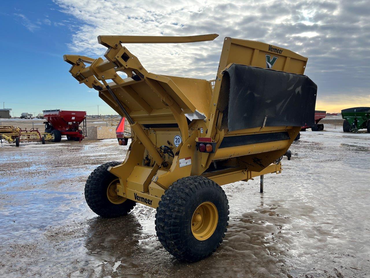 2021 Vermeer BPX9010 Bale Processor