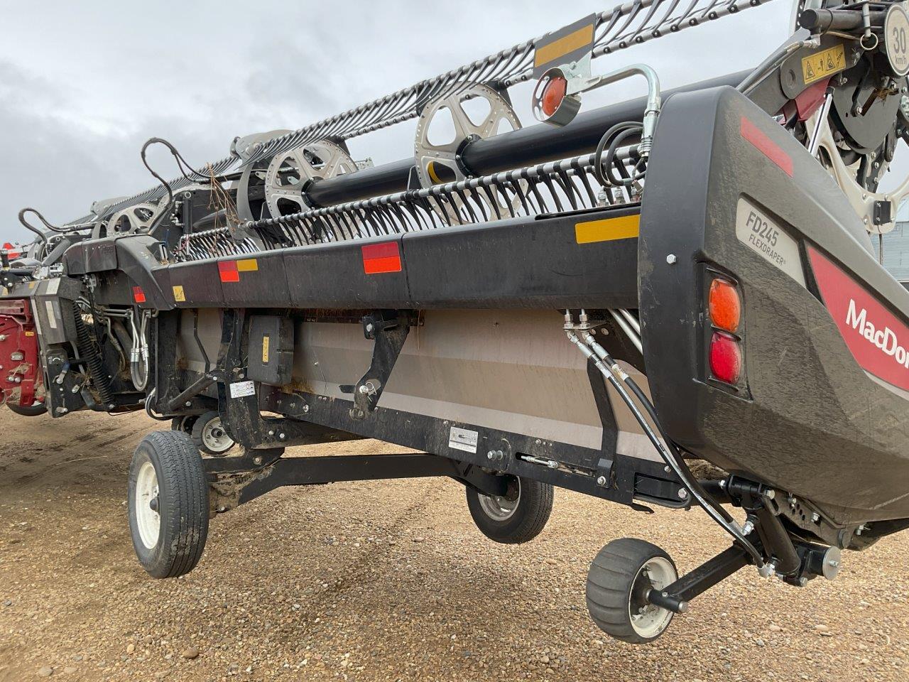 2022 MacDon FD245 CNH-21 Header Draper Flex
