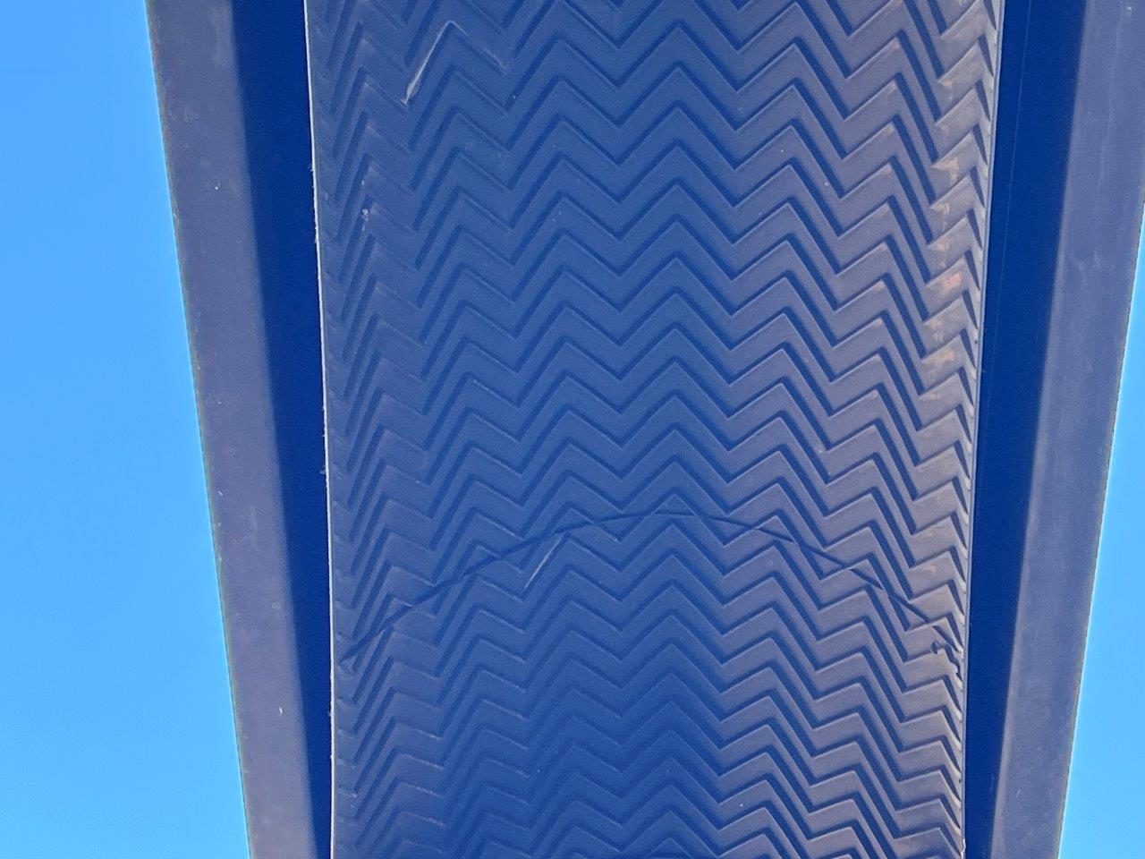 2015 Bourgault 3320XTC 68'12" w/ 7700 Air Drill