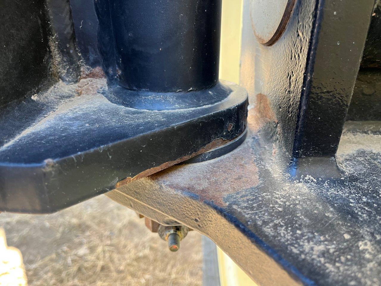 2015 Bourgault 3320XTC 68'12" w/ 7700 Air Drill