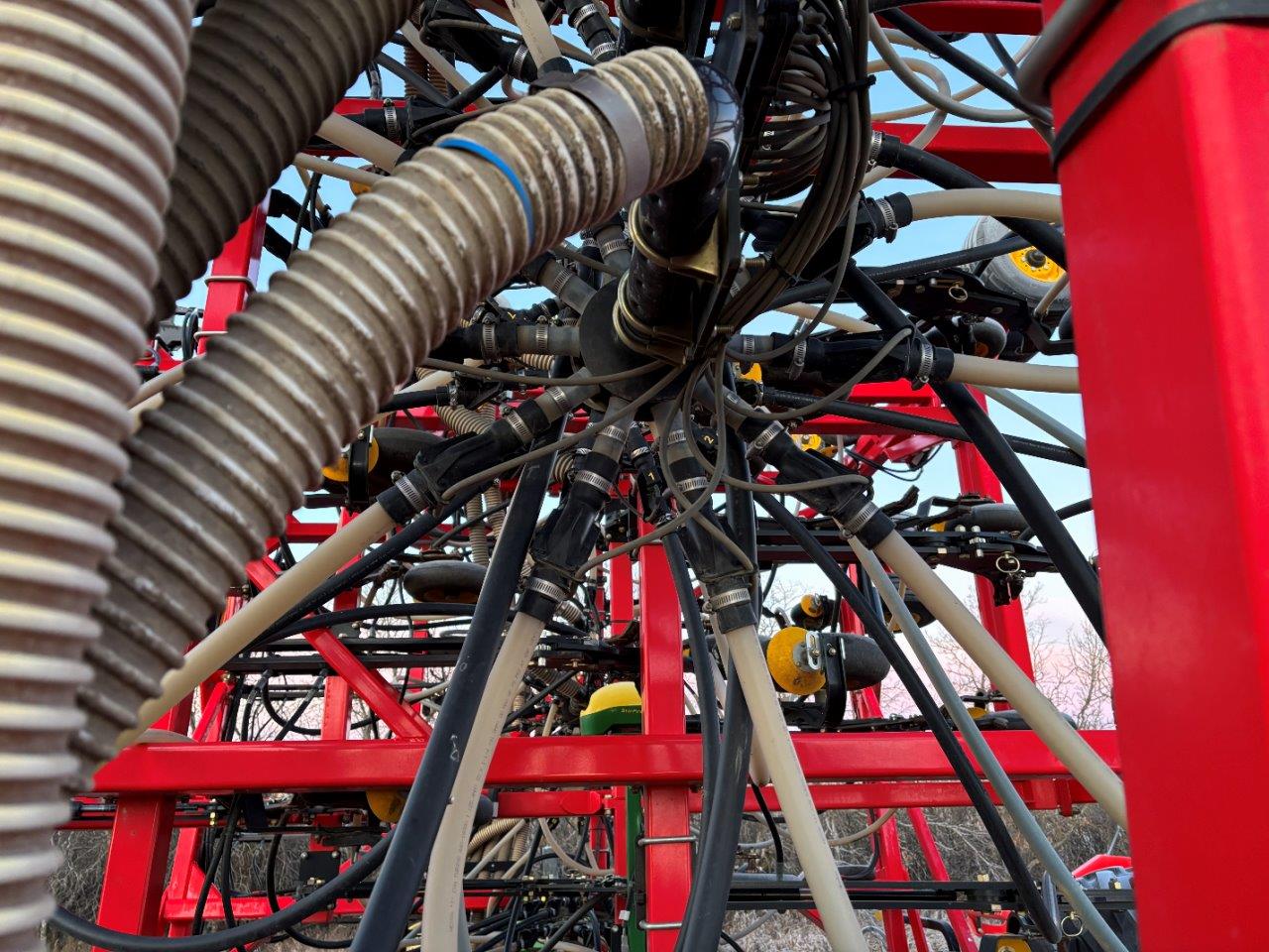 2020 Vaderstad 80-12 Air Drill