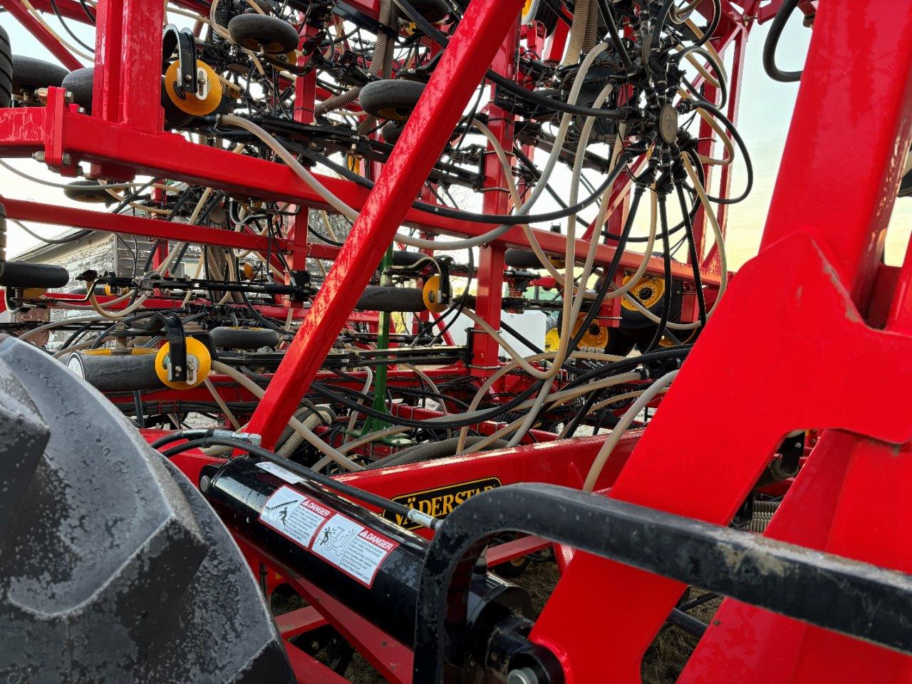 2020 Vaderstad 80-12 Air Drill