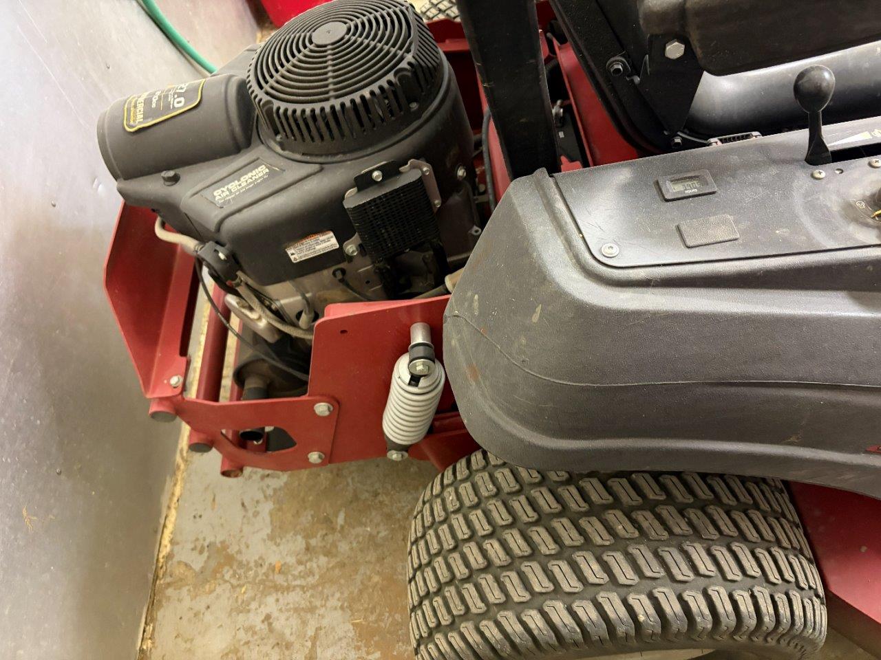 2017 Ferris IS700Z - 61" Mower/Zero Turn