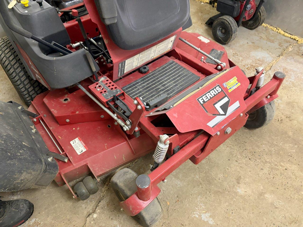 2017 Ferris IS700Z - 61" Mower/Zero Turn
