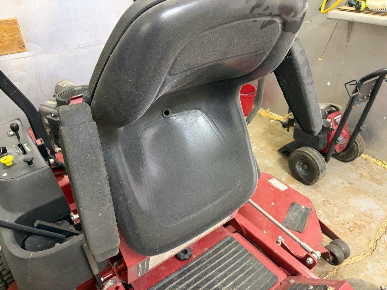 2017 Ferris IS700Z - 61" Mower/Zero Turn