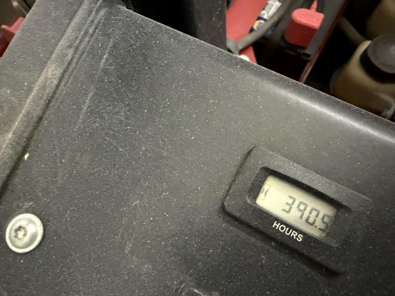 2017 Ferris IS700Z - 61" Mower/Zero Turn