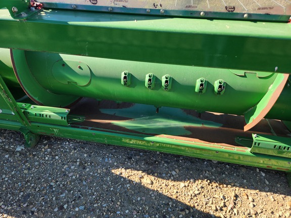 2019 John Deere 615P Header Combine