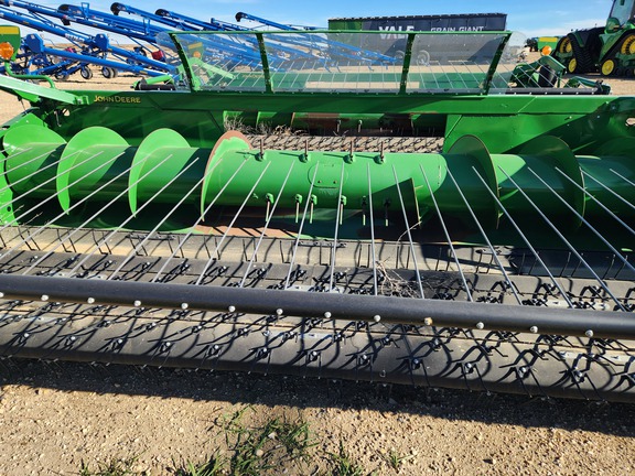 2019 John Deere 615P Header Combine