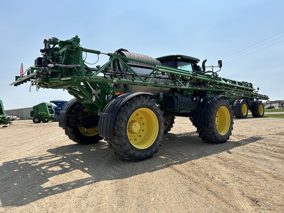 2017 John Deere R4045 Sprayer/High Clearance