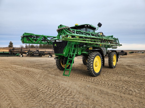 2017 John Deere R4038 Sprayer/High Clearance