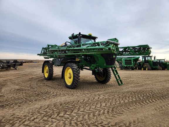 2017 John Deere R4038 Sprayer/High Clearance