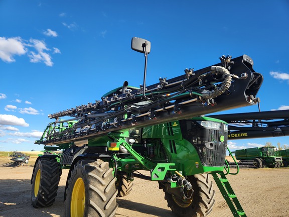 2019 John Deere R4044 Sprayer/High Clearance