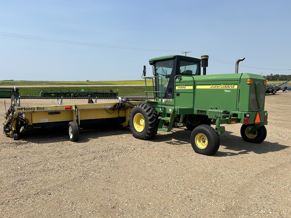 2009 John Deere 4895 Windrower