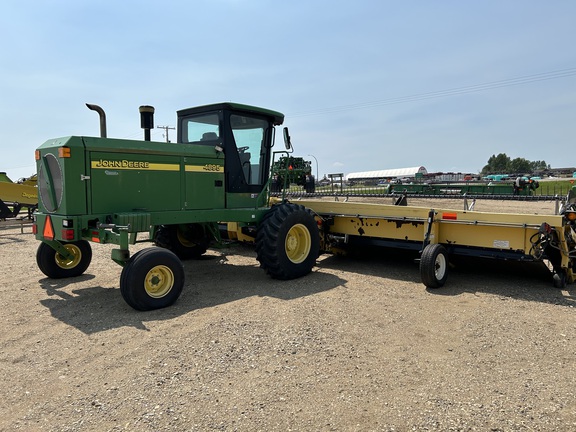 2009 John Deere 4895 Windrower