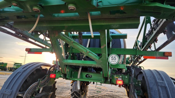 2016 John Deere R4038 Sprayer/High Clearance