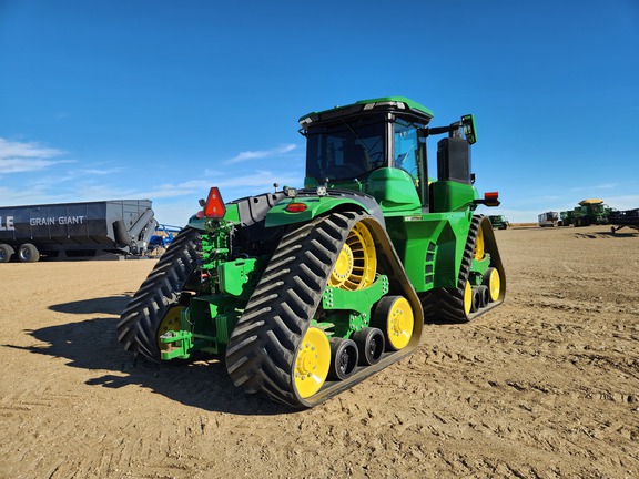 2022 John Deere 9RX 590 Tractor Rubber Track