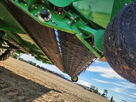 2014 John Deere 615P Header Combine