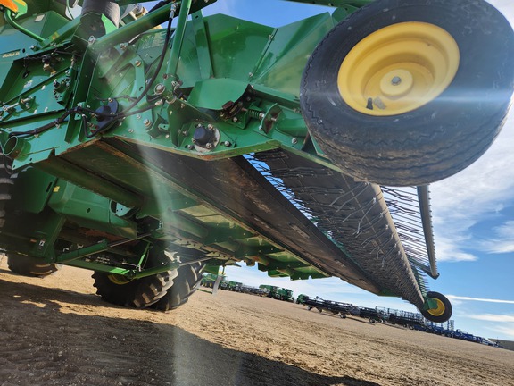 2012 John Deere 615P Header Combine