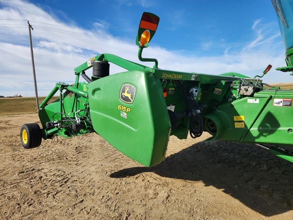 2012 John Deere 615P Header Combine