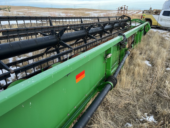 2010 John Deere 635F Header Combine