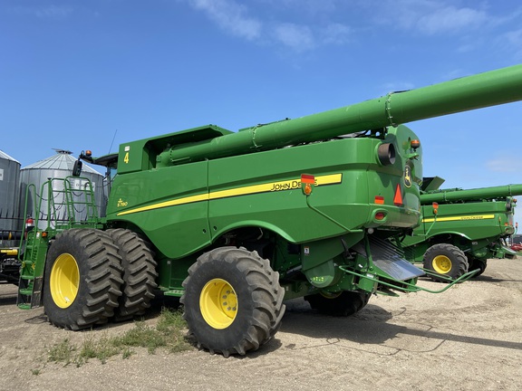 2018 John Deere S780 Combine