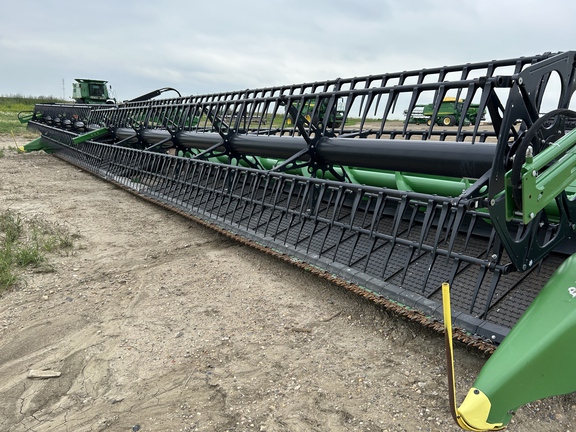2024 John Deere HD50F Header Combine