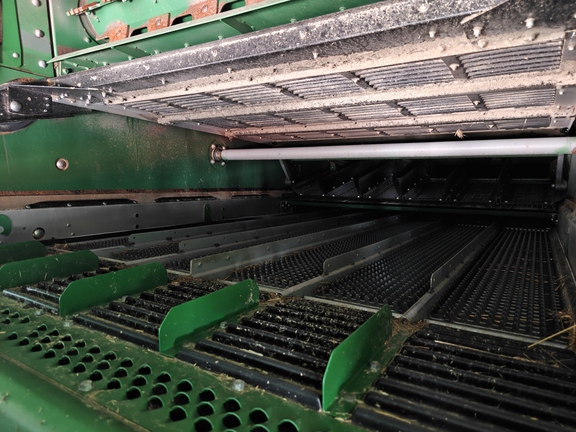 2022 John Deere X9 1000 Combine