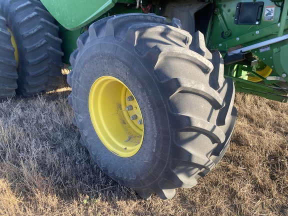 2022 John Deere S780 Combine