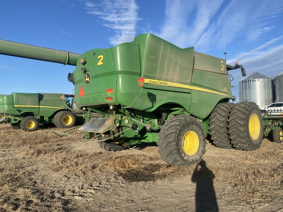 2020 John Deere S780 Combine