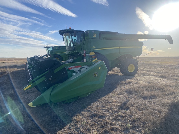 2020 John Deere S780 Combine
