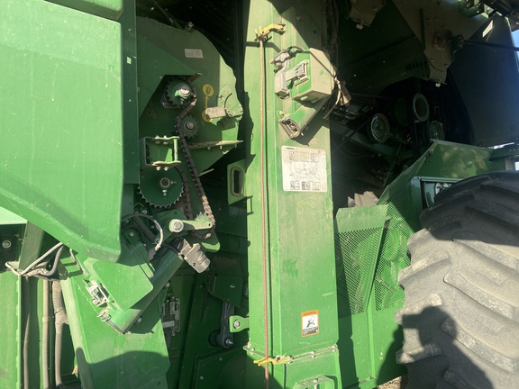 2020 John Deere S780 Combine