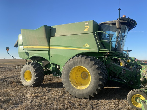 2020 John Deere S780 Combine