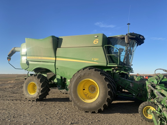 2024 John Deere S780 Combine