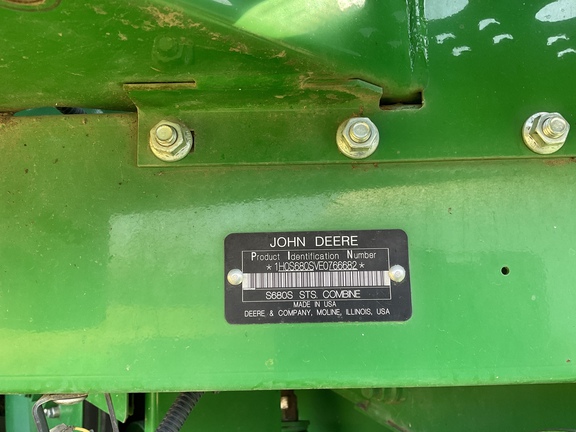 2014 John Deere S680 Combine