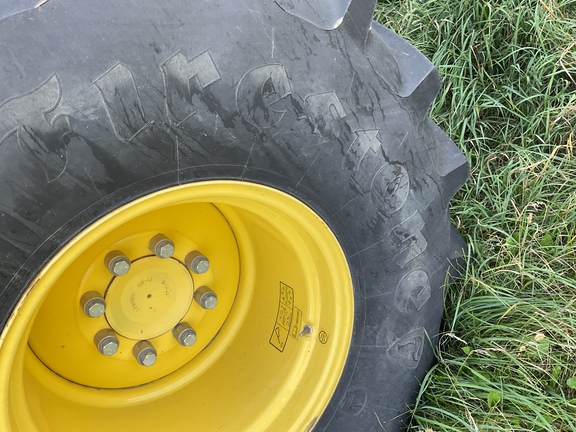 2014 John Deere S680 Combine