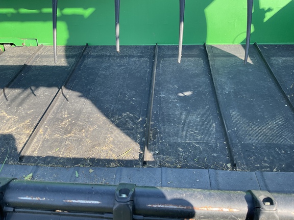 2014 John Deere 640FD Header Combine